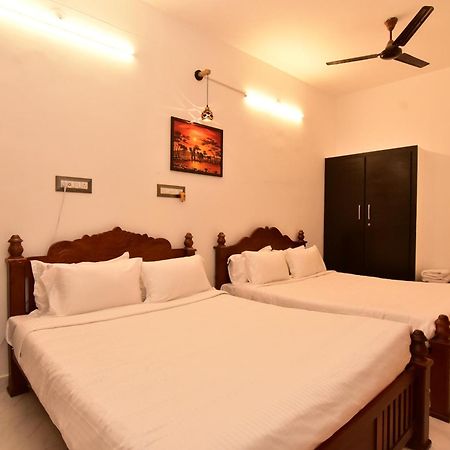 Chez Linda Home Stay Puducherry Zewnętrze zdjęcie