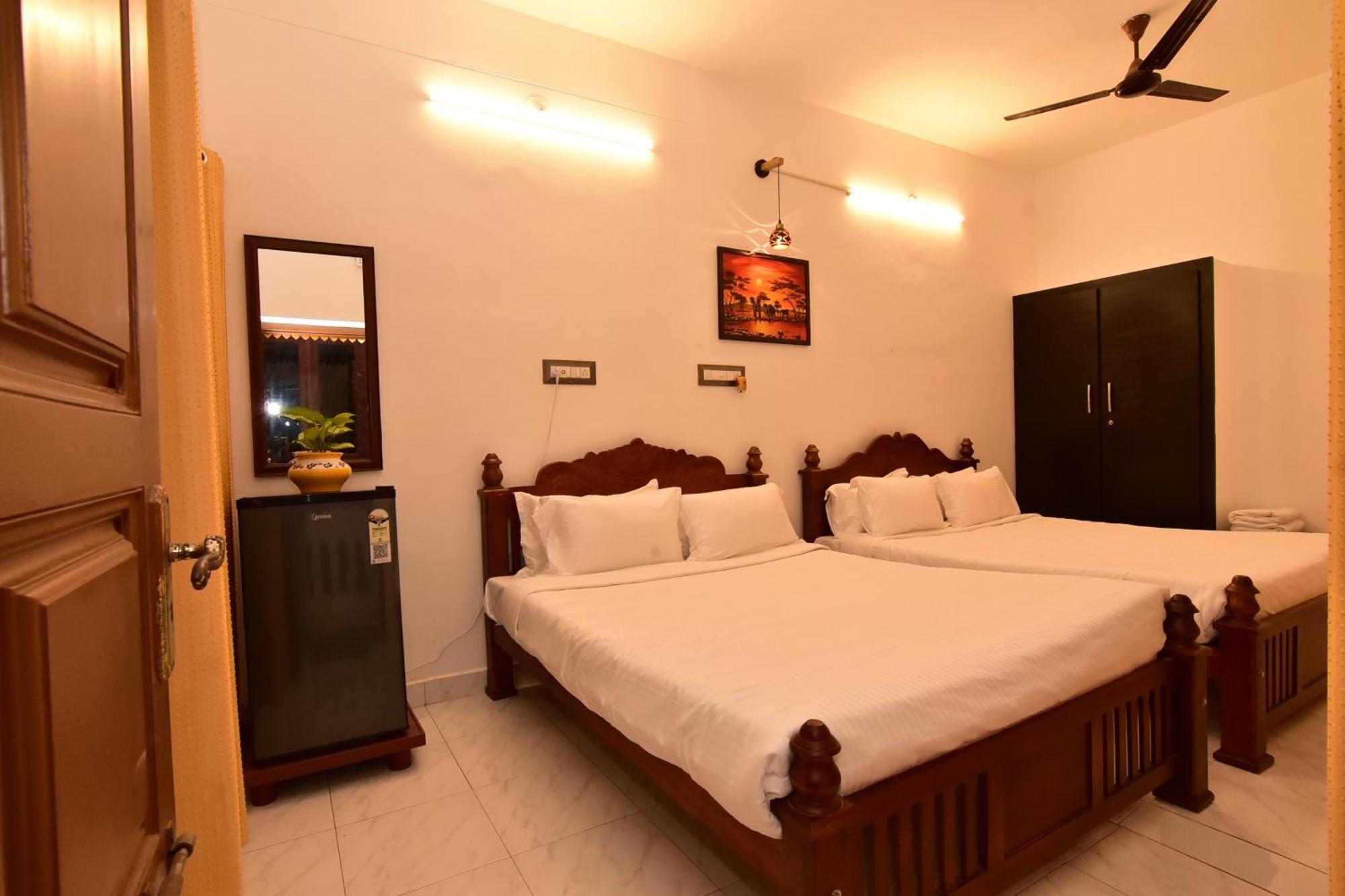 Chez Linda Home Stay Puducherry Zewnętrze zdjęcie