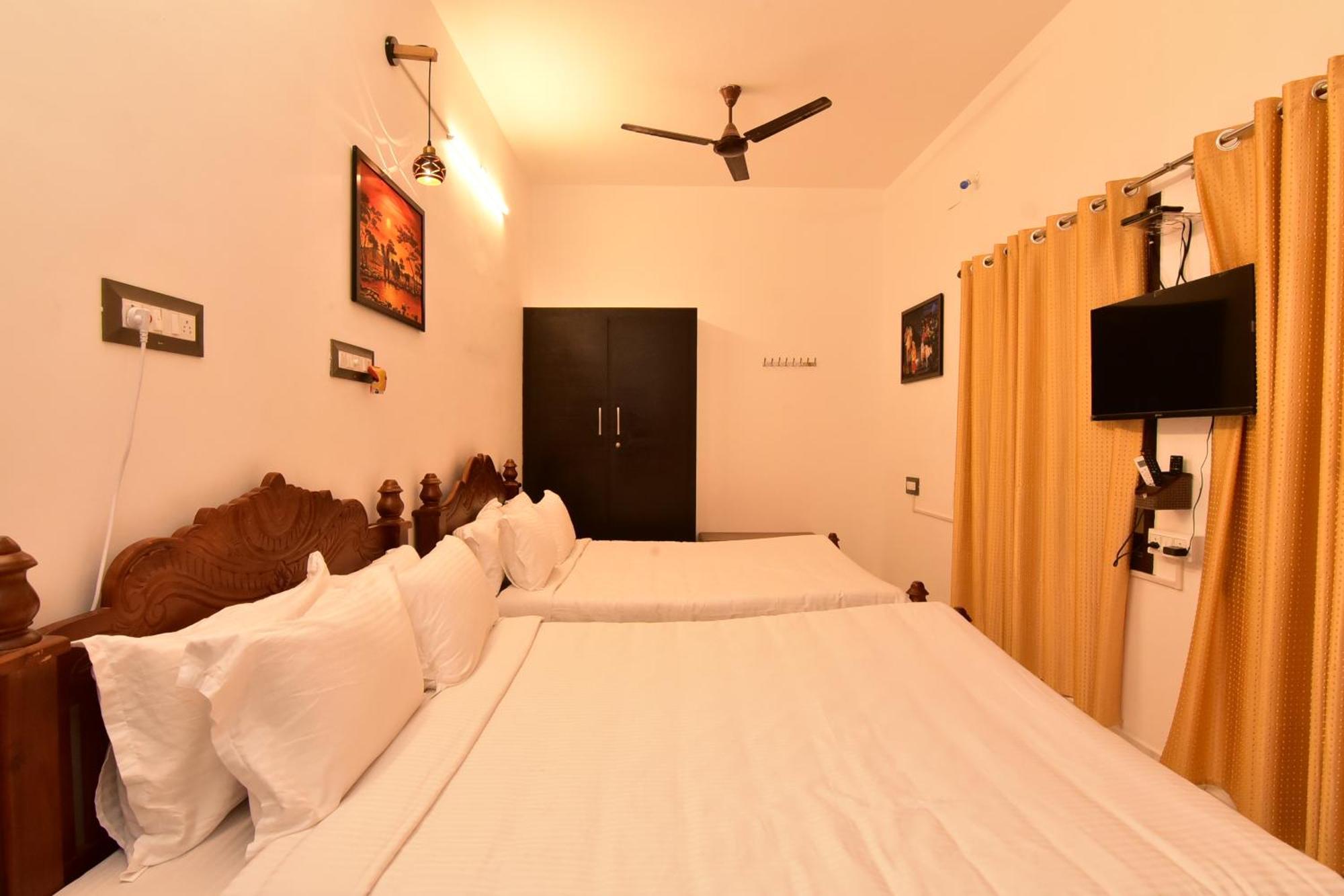Chez Linda Home Stay Puducherry Zewnętrze zdjęcie